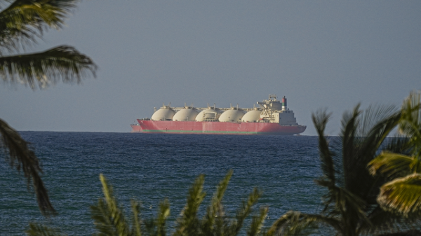 MSC神女号安全通过霍尔木兹海峡