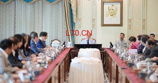 巴基斯坦总理夏巴兹会见中国企业代表团